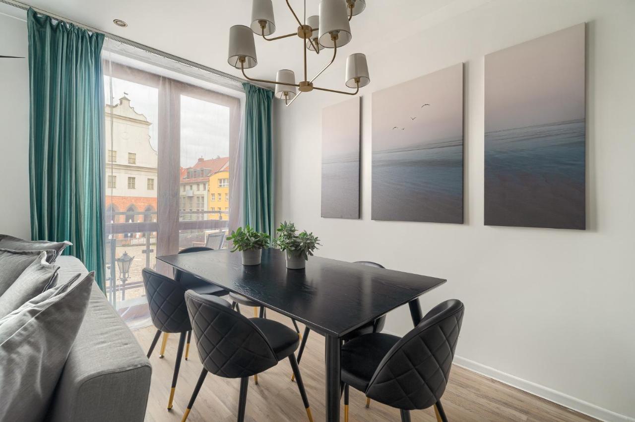 Apartament Milion Rynek Sienny Stare Miasto Bulwary Apartamenty No 1 Stettin Eksteriør billede
